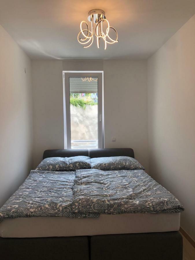 Apartment Zeljkica - Villa Sunce Сень Экстерьер фото